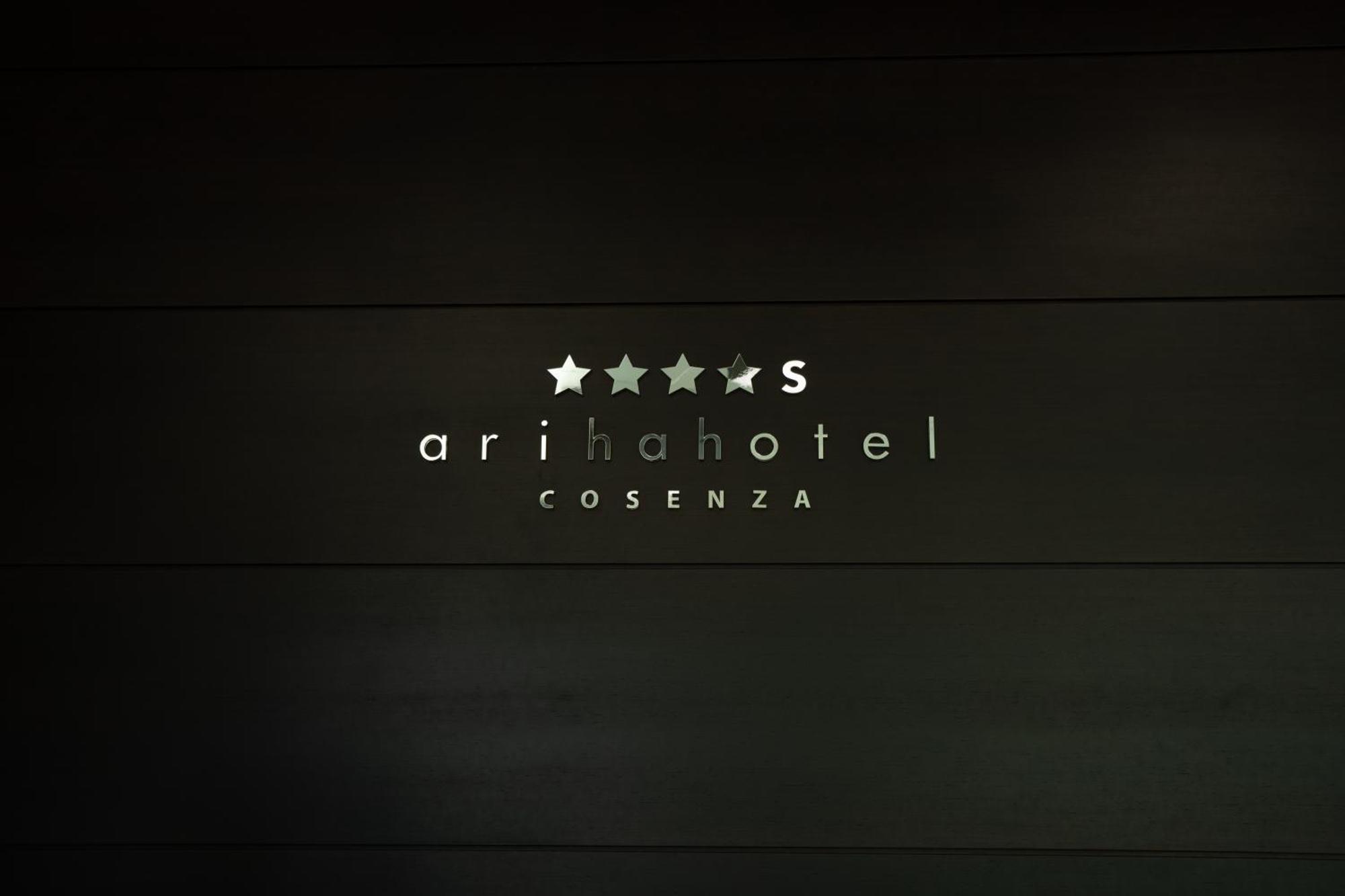Ariha Hotel Cosenza Exteriér fotografie