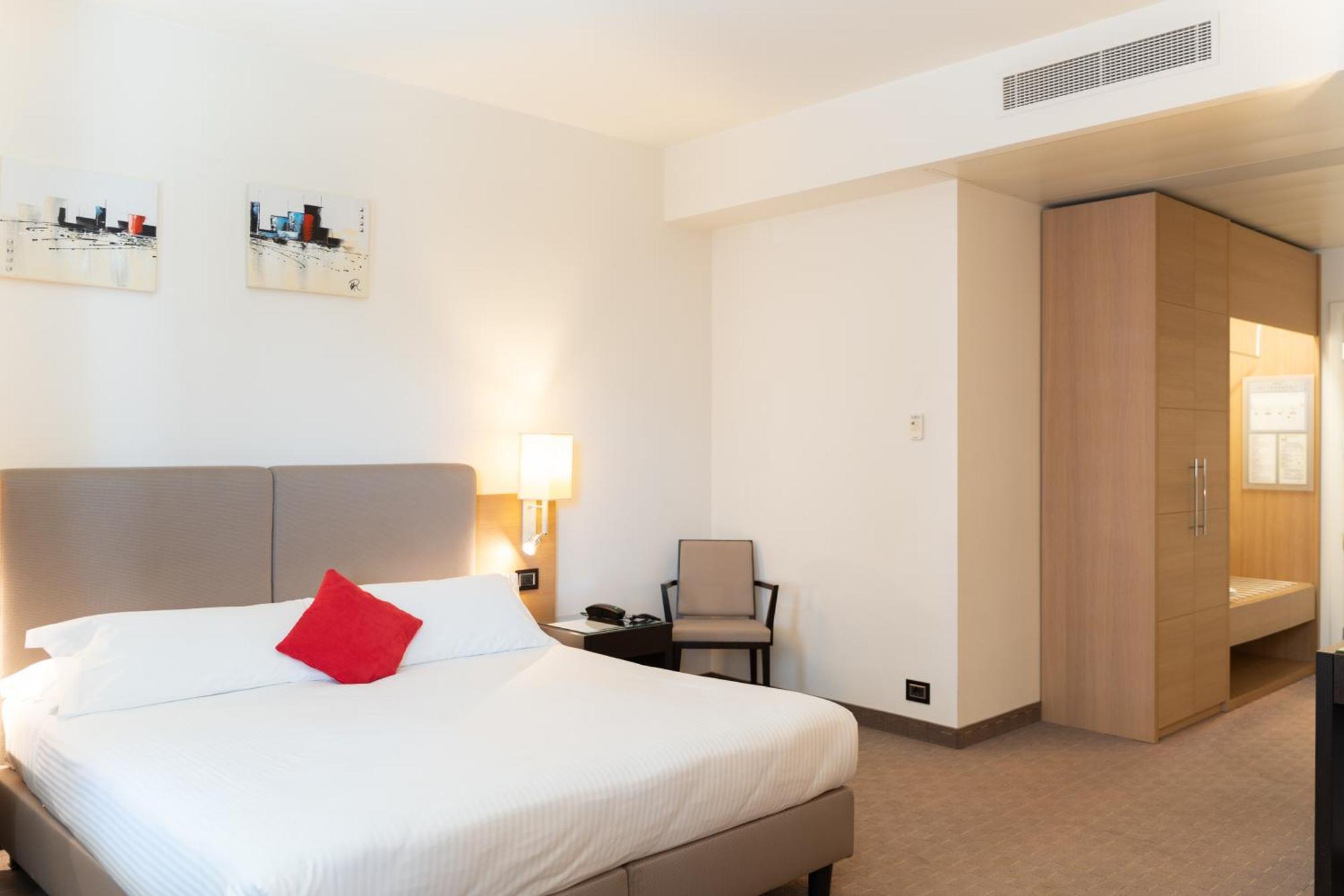 Ariha Hotel Cosenza Exteriér fotografie